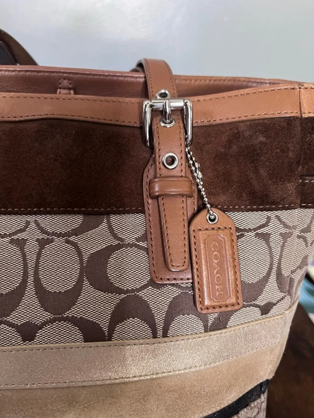 Coach Signature Patchwork stripe Tote in Brown, Tan and Cream - Picture 3 of 12